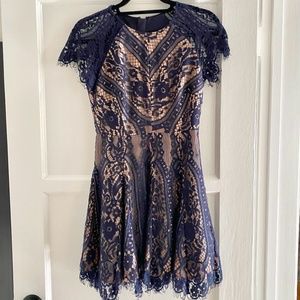 Revolve / Stylestalker Lace Fit & Flare Dress XS #98